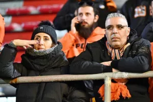(Φωτορεπορτάζ) Ο κόσμος στο "Αμμόχωστος"