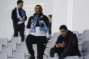 (Φωτορεπορτάζ) Ο κόσμος στο Απόλλων - ΑΕΛ