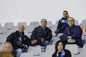 (Φωτορεπορτάζ) Ο κόσμος στο Απόλλων - ΑΕΛ