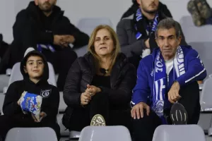 (Φωτορεπορτάζ) Ο κόσμος στο Απόλλων - ΑΕΛ