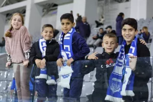 (Φωτορεπορτάζ) Ο κόσμος στο Απόλλων - ΑΕΛ