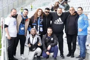 (Φωτορεπορτάζ) Ο κόσμος στο Απόλλων - ΑΠΟΕΛ