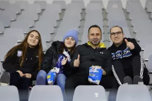(Φωτορεπορτάζ) Ο κόσμος στο Απόλλων - ΑΕΛ