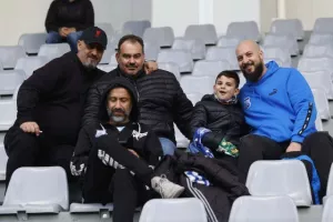 (Φωτορεπορτάζ) Ο κόσμος στο Απόλλων - ΑΠΟΕΛ