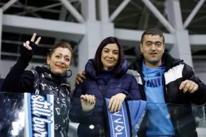 (Φωτορεπορτάζ) Ο κόσμος στο Απόλλων - ΑΕΛ
