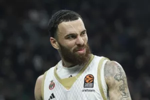 Στον Τζέιμς το βραβείο του MVP
