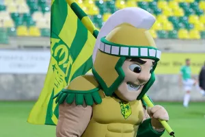 Μένει... Λάρνακα!