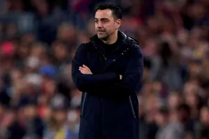 Τρολάρισμα των οπαδών της Ρεάλ σε Μπάρτσα και... "Τσάβι μείνε"! (Βίντεο)