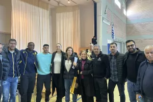 ΑΕΛ: Επίσκεψη στο Λύκειο Αποστόλου Λουκά για την εξάλειψη ρατσισμού (φώτος)