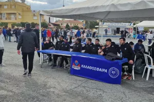 Η αρμάδα του Τόνι! 