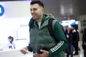 Με τον Σλούκα στην αποστολή πέταξε ο Παναθηναϊκός AKTOR για το Ηράκλειο