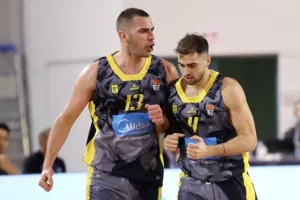 Προκρίθηκε με αυτοκρατορική ανατροπή επί του ΠΑΟΚ!