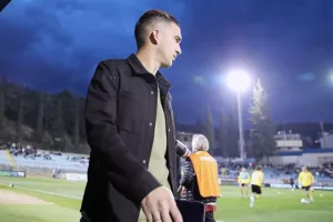 Αποχαιρέτησε και πάει Αστάνα ο Καρλίτος