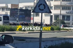 Υποδοχή στη Λάρνακα από τους οπαδούς της...