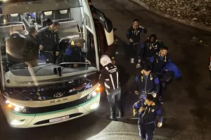 Άφιξη αποστολής ΑΠΟΕΛ (Φωτορεπορτάζ Kerkida)