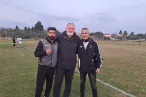 Ενίσχυση στο τιμ