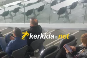 Κατασκοπεία σε... διπλό ταμπλό ο Μπεν Σιμόν