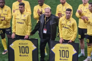 100 συμμετοχές για τους αρχηγούς! (Φώτος)