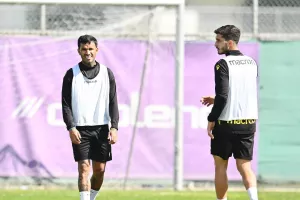 (Φώτος) Η τελευταία του ΑΠΟΕΛ πριν την Ανόρθωση