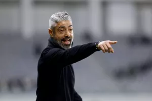 Τριάδα/ΑΕΛ