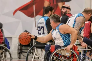 Νίκες για Απόλλωνα και Κεραυνό Rollers 