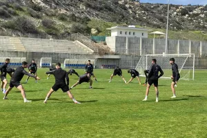 (Φώτος) Καρμιώτισσα/Με δύο απουσίες στο Δασάκι 