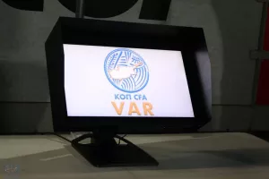 Σουβλάκια ή πίτσα; (ΒΑΡ)