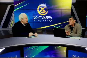 (ΒΙΝΤΕΟ) "Μάθε Μπαλίτσα" με Μάριο και Τάσο