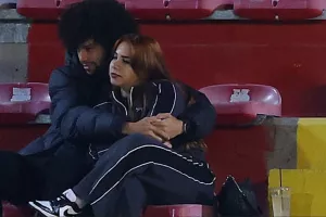 Μαγνήτισε τα βλέμματα ο αδελφός του Ζάζα