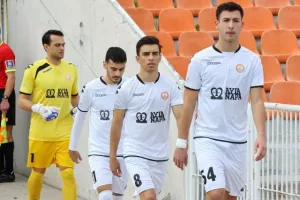 Ολυμπιακός - Α. Νάπα: "Χ"αμένο έδαφος ο Τακτακαλάς, ο Μπατζώνης έδωσε βαθμό στους φιλοξενούμενους