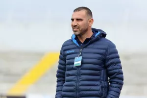 Ολυμπιακός - Α. Νάπα: "Χ"αμένο έδαφος ο Τακτακαλάς, ο Μπατζώνης έδωσε βαθμό στους φιλοξενούμενους