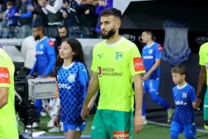 Απόλλων - ΑΕΚ: Στα μπλε η πρόκριση με ανατροπή... Σάντος-Μάρκες! (φώτος)
