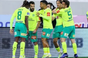 Απόλλων - ΑΕΚ: Στα μπλε η πρόκριση με ανατροπή... Σάντος-Μάρκες! (φώτος)