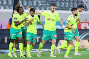 Απόλλων - ΑΕΚ: Στα μπλε η πρόκριση με ανατροπή... Σάντος-Μάρκες! (φώτος)