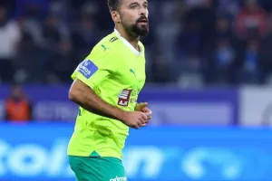 Απόλλων - ΑΕΚ: Στα μπλε η πρόκριση με ανατροπή... Σάντος-Μάρκες! (φώτος)