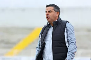 Έχασε ευκαιρία! 