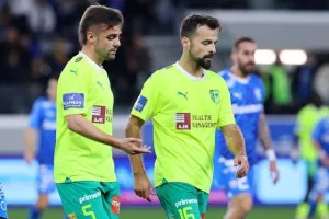 Απόλλων - ΑΕΚ: Στα μπλε η πρόκριση με ανατροπή... Σάντος-Μάρκες! (φώτος)