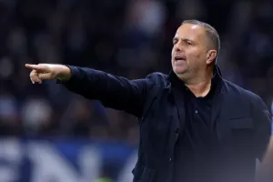 Απόλλων - ΑΕΚ: Στα μπλε η πρόκριση με ανατροπή... Σάντος-Μάρκες! (φώτος)