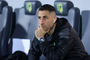 ΑΕΚ-Απόλλων: Έσπασε... το αήττητο του Μπεν Σιμόν!