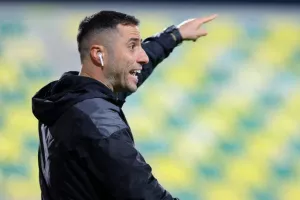 ΑΕΚ-Απόλλων: Έσπασε... το αήττητο του Μπεν Σιμόν!