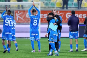 ΑΕΚ-Απόλλων: Έσπασε... το αήττητο του Μπεν Σιμόν!