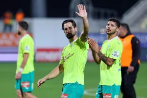 ΑΕΚ-Απόλλων: Έσπασε... το αήττητο του Μπεν Σιμόν!