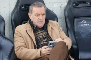 ΑΠΟΕΛ-Καρμιώτισσα: Ξέσπασε στο Β’ ημίχρονο και κράτησε το +4