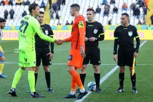ΑΠΟΕΛ-Καρμιώτισσα: Ξέσπασε στο Β’ ημίχρονο και κράτησε το +4