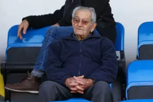Εθνικός-Καρμιώτισσα: Το έφερε τούμπα... με Καμπρέρα και Λίπσκι! (Φώτος)