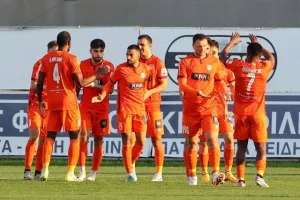 Εθνικός-Καρμιώτισσα: Το έφερε τούμπα... με Καμπρέρα και Λίπσκι! (Φώτος)