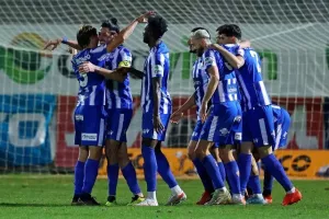 Εθνικός-ΑΕΖ: Επιβλητική... "τεσσάρα" και δεύτερη συνεχόμενη νίκη (Φώτος)