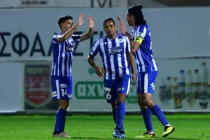 Εθνικός-ΑΕΖ: Επιβλητική... "τεσσάρα" και δεύτερη συνεχόμενη νίκη (Φώτος)