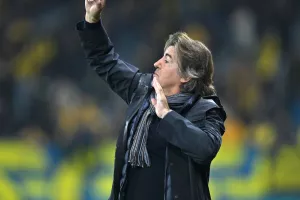 ΑΕΛ-ΑΠΟΕΛ: "Χ"ωρίς νικητή και... συγκατοίκηση στην κορυφή (Φώτος)