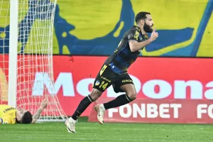 ΑΕΛ-ΑΠΟΕΛ: "Χ"ωρίς νικητή και... συγκατοίκηση στην κορυφή (Φώτος)